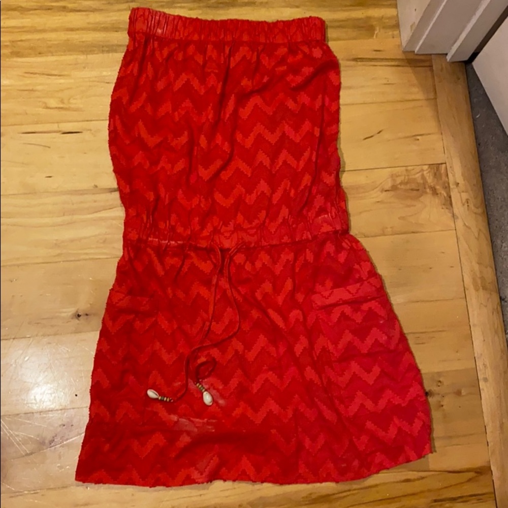 Red strapless dress vineyard vines